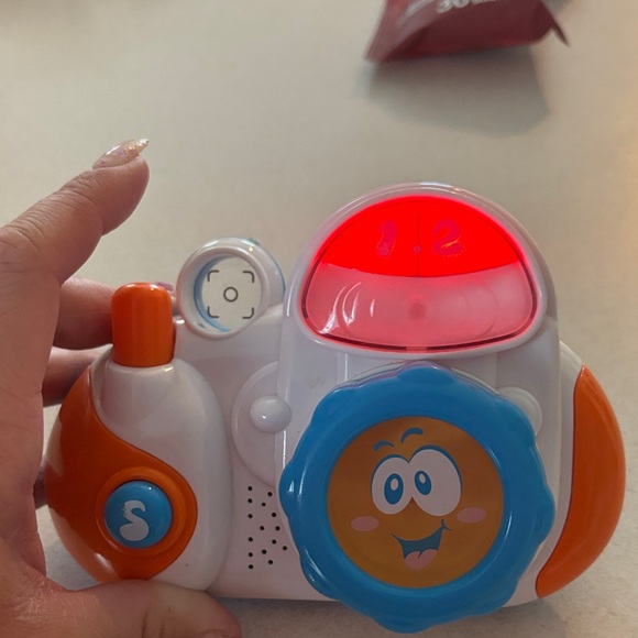 Vibrant Orange and White Toy Camera - Picture 6 of 6